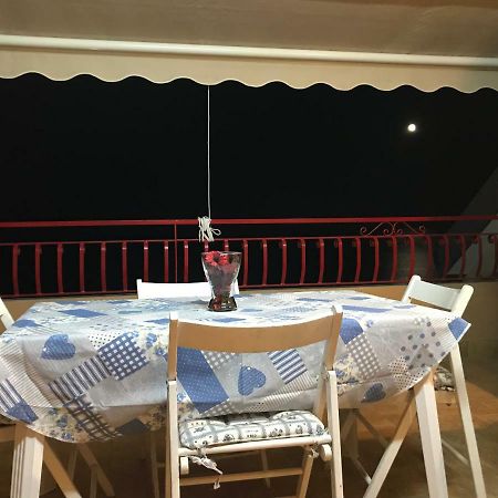 La Casa Del Sole Sorgente Lejlighed Letojanni Eksteriør billede